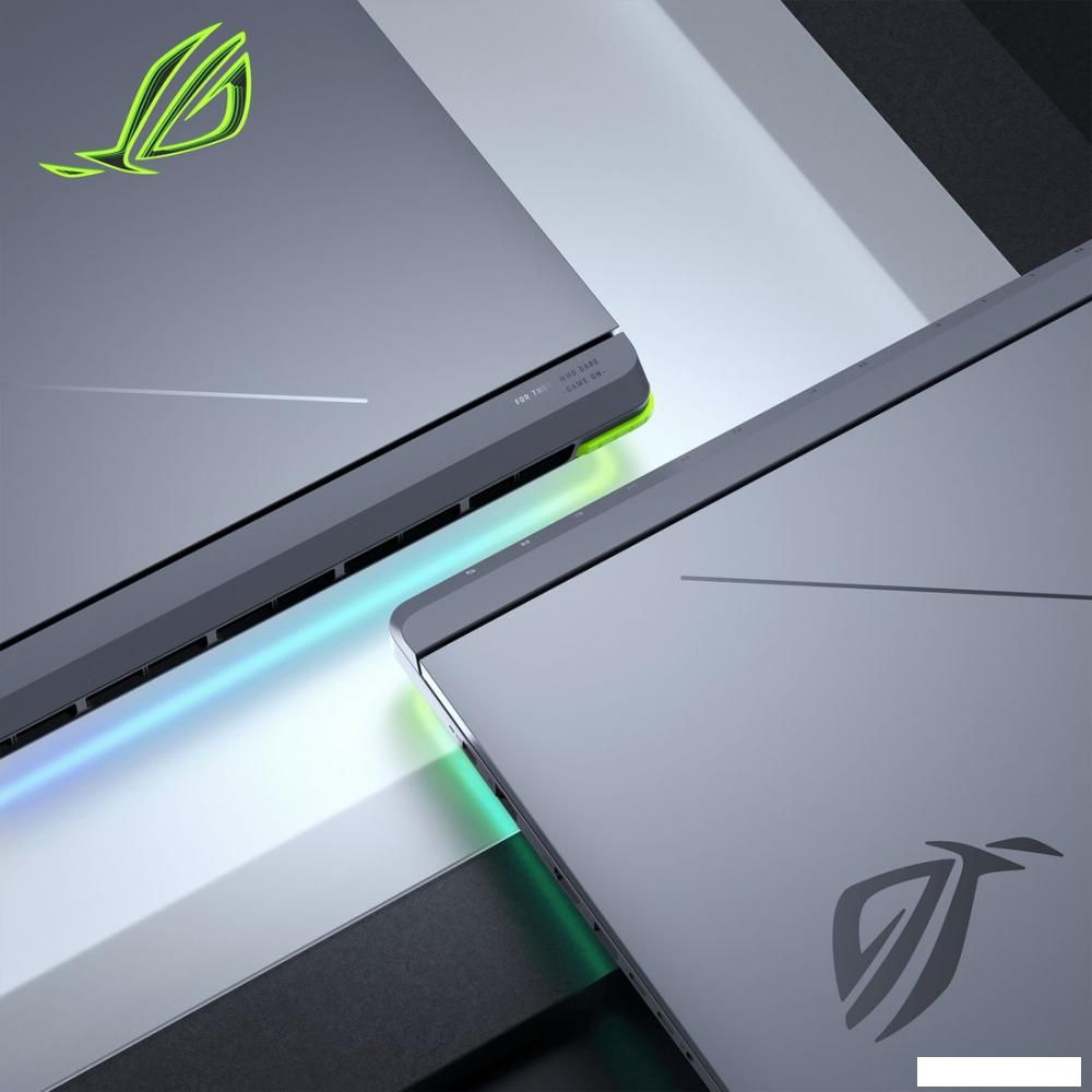 Игровой ноутбук ASUS ROG Strix G18 2025 G815JPR-S9037