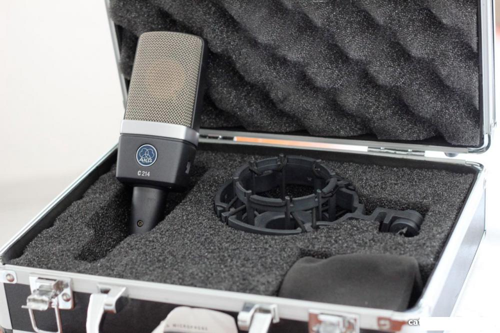 Микрофоны AKG C214