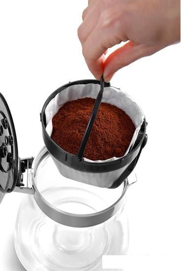 Капельная кофеварка DeLonghi Clessidra ICM 17210