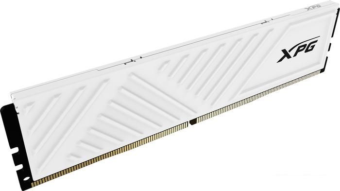 Оперативная память ADATA XPG GAMMIX D35 16ГБ DDR4 3200 МГц AX4U320016G16A-SWHD35