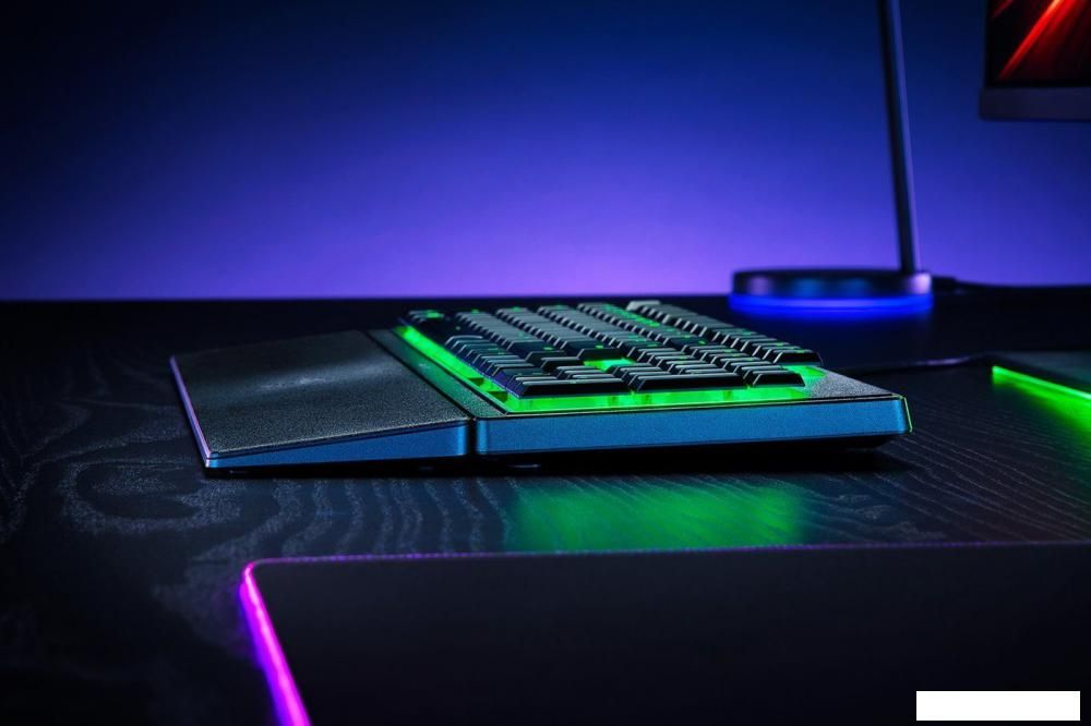 Клавиатура Razer Ornata V3 X