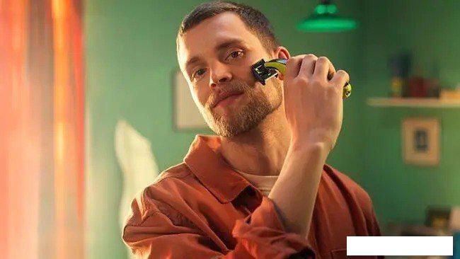 Триммер для бороды и усов Philips OneBlade QP2734/23