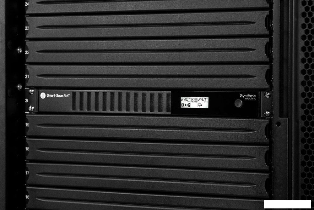 Источник бесперебойного питания Systeme Electric SMTSE750RMI1U