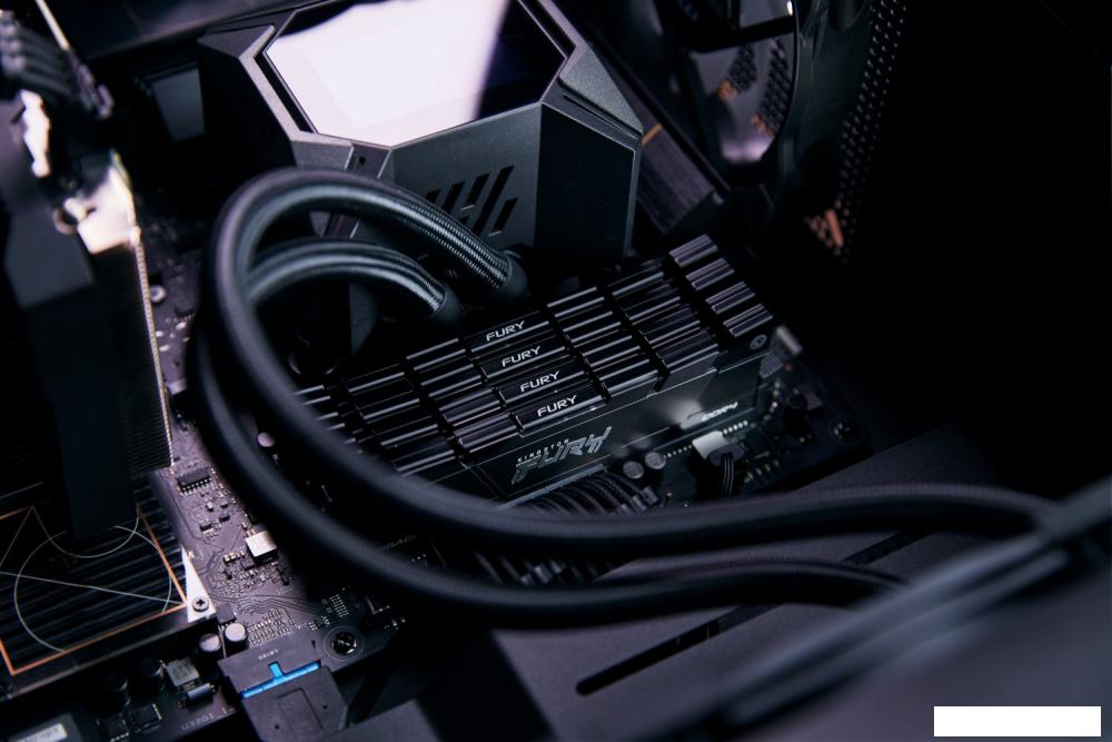 Оперативная память Kingston FURY Renegade 8ГБ DDR4 3600МГц KF436C16RB2/8