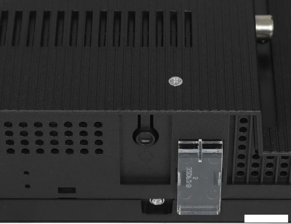 Телевизор Leff 40F690T