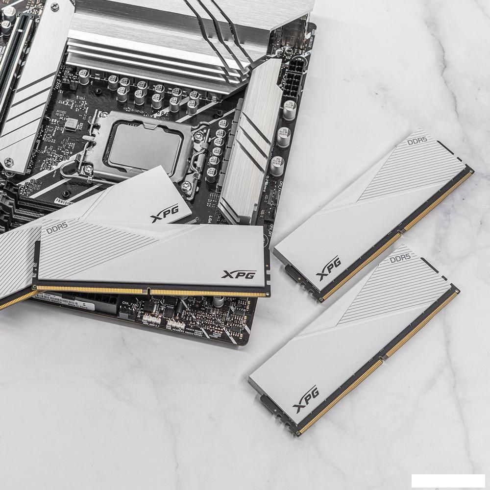 Оперативная память ADATA XPG Lancer 2x32ГБ DDR5 6400 МГц AX5U6400C3232G-DCLAWH