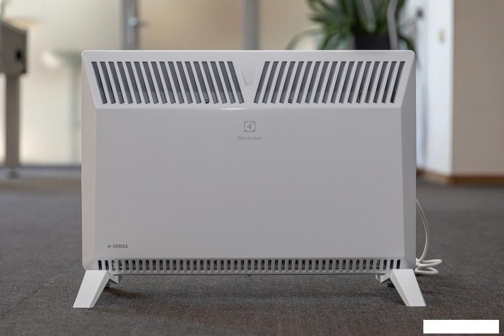 Конвектор Electrolux ECH/A-2000 M