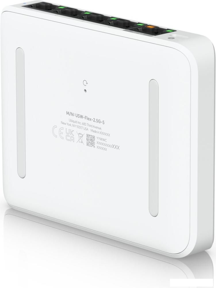 Управляемый коммутатор 2-го уровня Ubiquiti UniFi Switch Flex Mini 2.5G