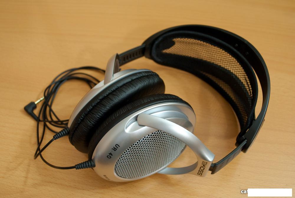 Наушники KOSS UR40