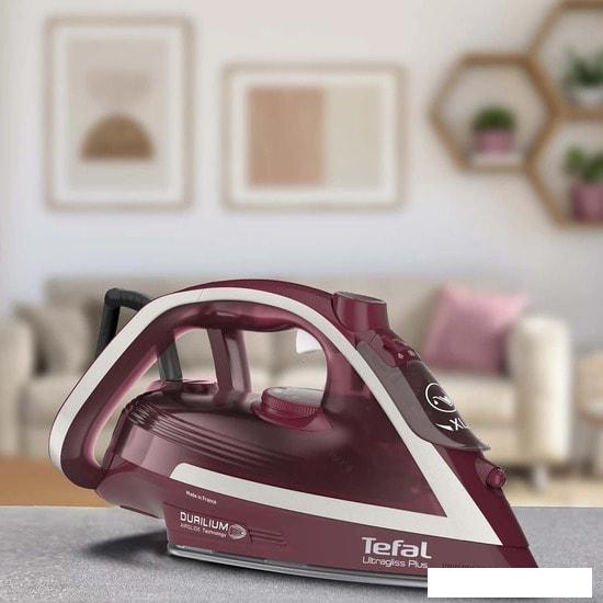 Утюг Tefal FV6820E0
