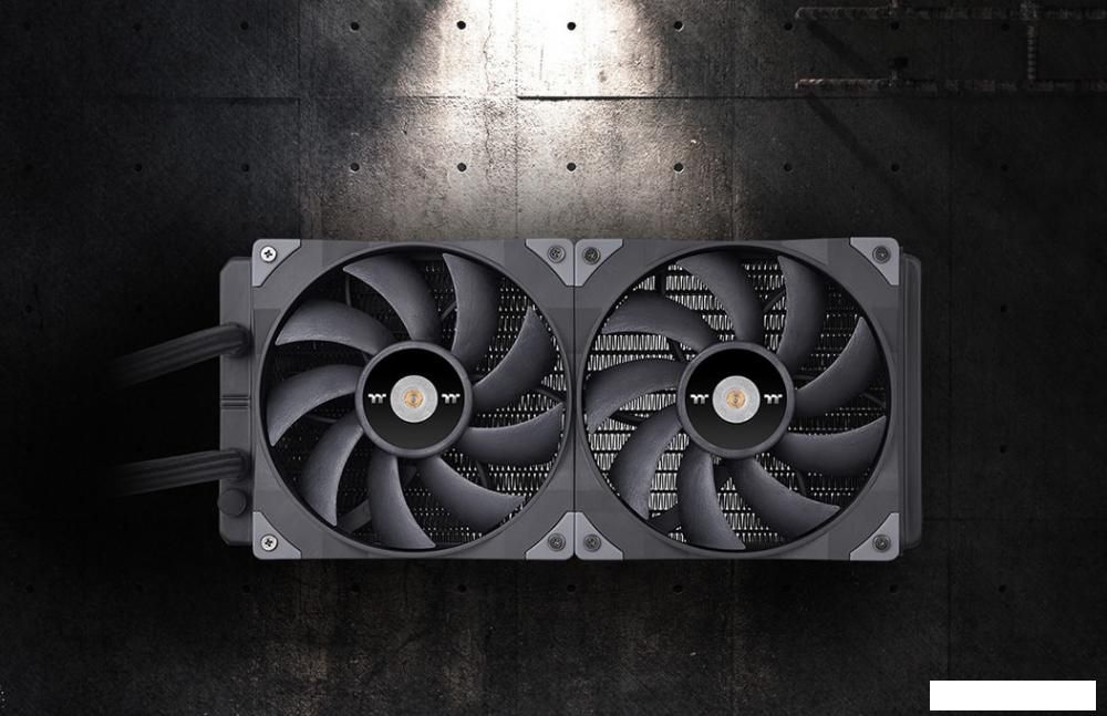 Жидкостное охлаждение для процессора Thermaltake Toughliquid 280 ARGB Sync CL-W320-PL14BL-A