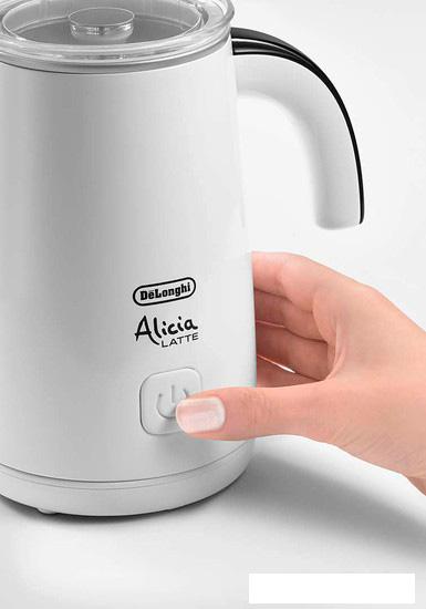 Автоматический вспениватель молока DeLonghi Alicia Черный [EMF2.BK]