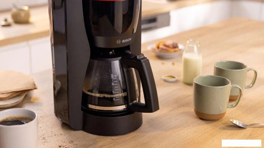 Капельная кофеварка Bosch MyMoment TKA2M113