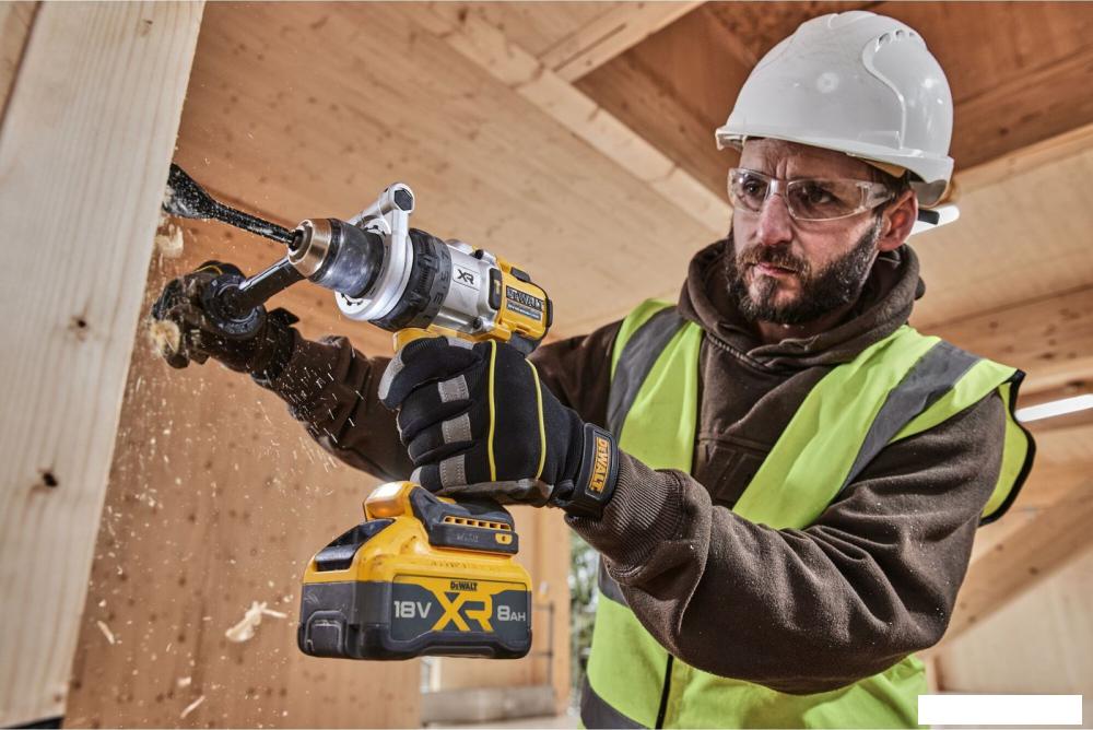 Ударная дрель-шуруповерт DeWalt DCD1007WW1T (с 1-им АКБ, кейс)