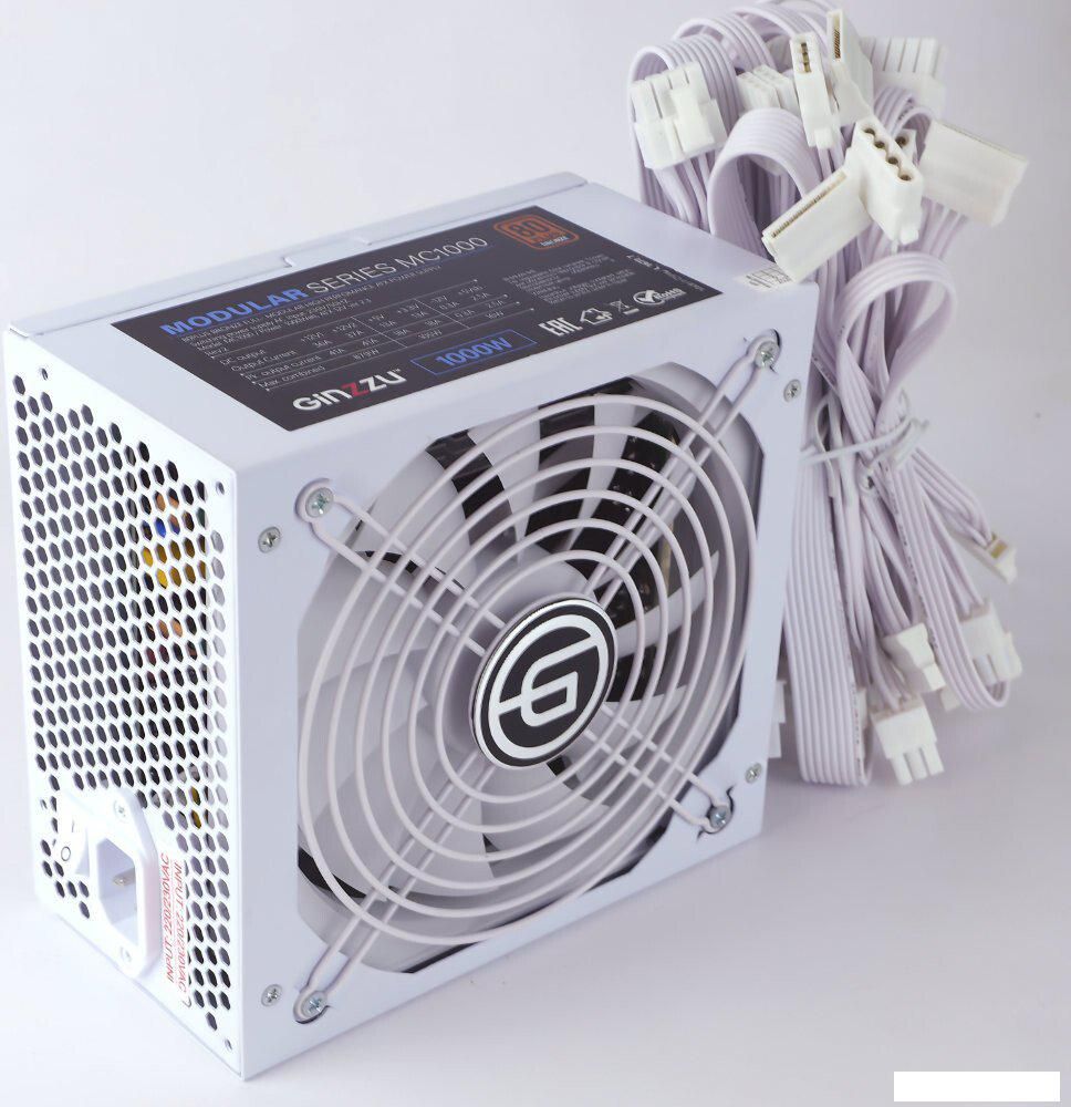 Блок питания Ginzzu MC1000 (белый)