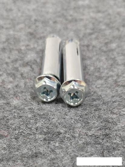 Мебельный сейф CACTUS CS-SF-K18L