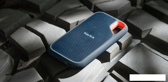 Внешний накопитель SanDisk Extreme V2 SDSSDE61-2T00-G25 2TB