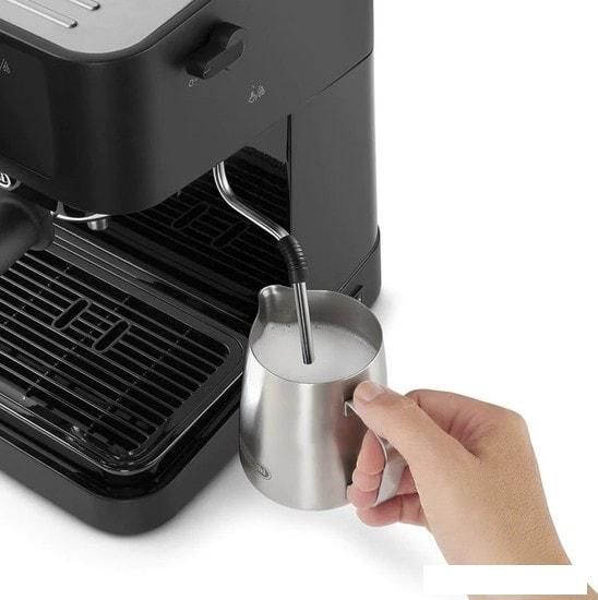 Рожковая кофеварка DeLonghi Stilosa EC230.BK