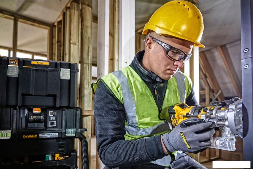Ящик для инструментов DeWalt DWST83346-1
