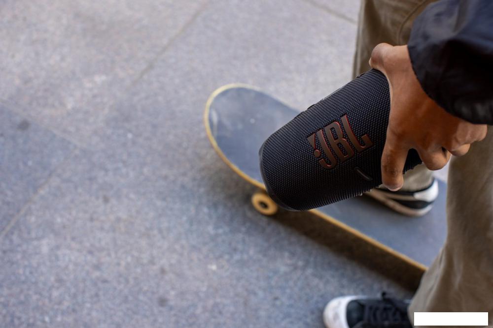 Беспроводная колонка JBL Charge 5 (синий)