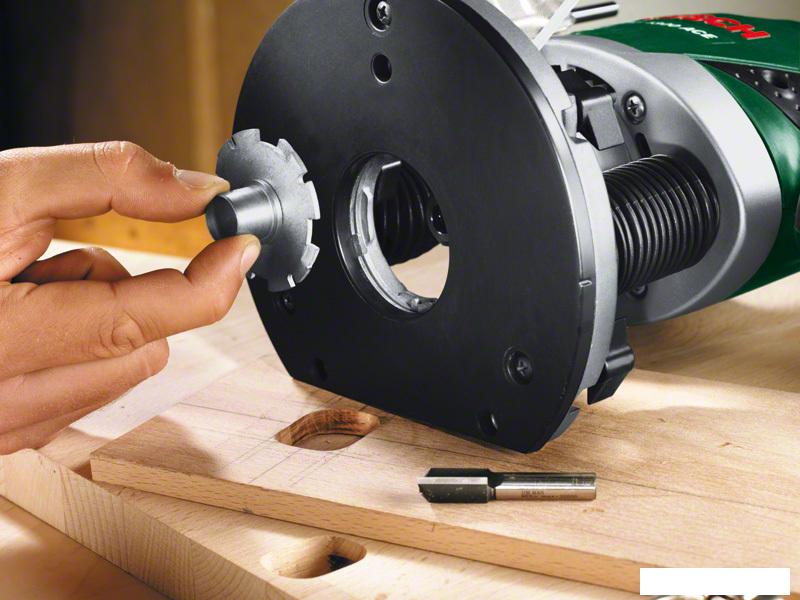 Вертикальный фрезер Bosch POF 1400 ACE (060326C820)