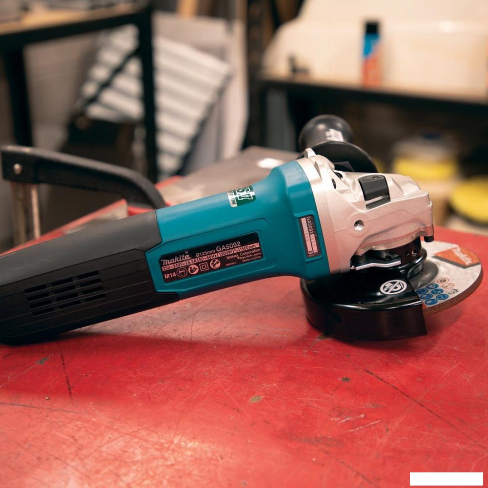 Угловая шлифмашина Makita GA5092X01