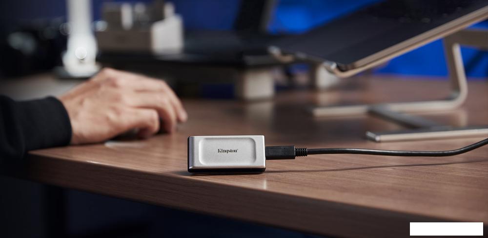 Внешний накопитель Kingston XS2000 2TB SXS2000/2000G