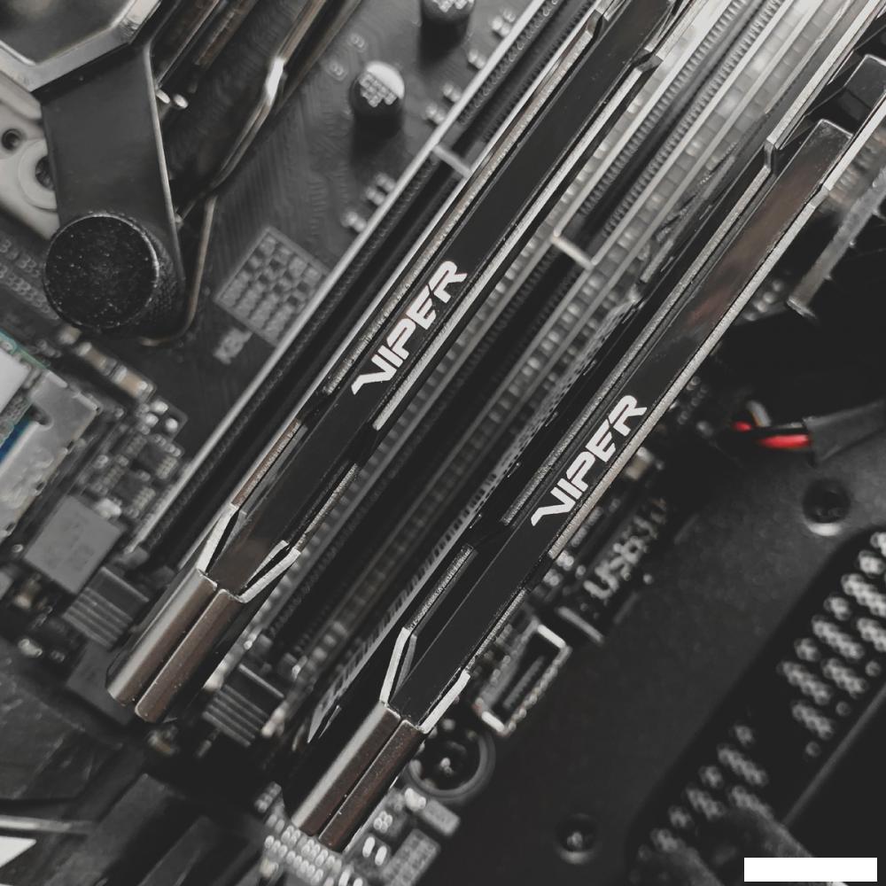 Оперативная память Patriot Viper Steel 16GB DDR4 PC4-25600 PVS416G320C6