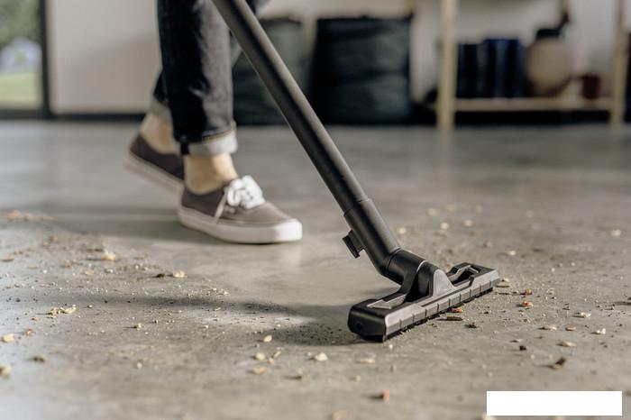 Пылесос Karcher WD 2 Plus S V-15/4/18 1.628-050.0