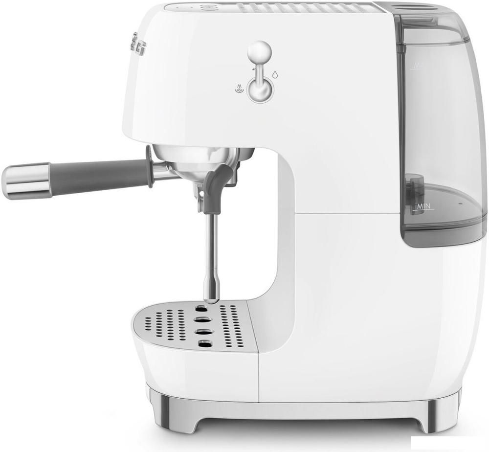 Рожковая кофеварка Smeg ECF03WHEU