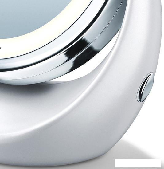 Косметическое зеркало Beurer BS 49