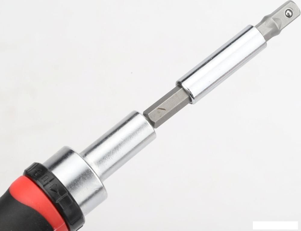 Набор отвертка с битами и головками P.I.T. Advance HSDR04-0029T (29 предметов)