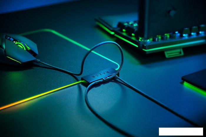 Коврик для мыши Razer Firefly V2