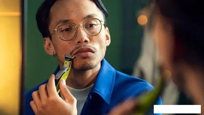 Триммер для бороды и усов Philips OneBlade QP2734/23
