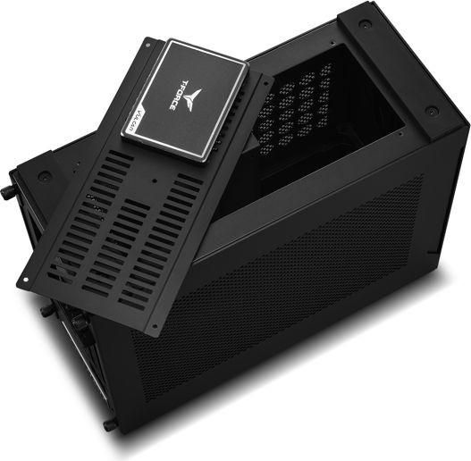 Корпус Lian Li A4-H2O X4 G99.A4H2OX4.00