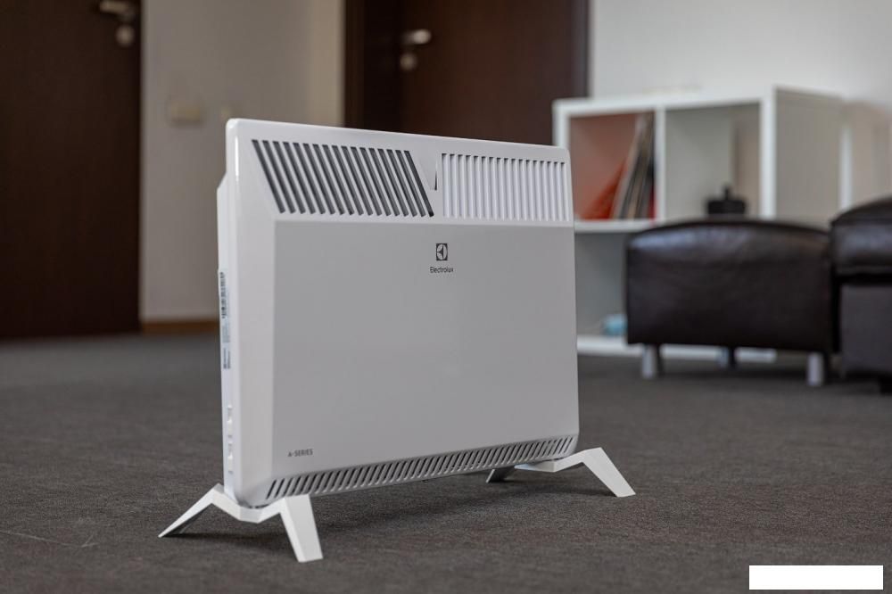 Конвектор Electrolux ECH/A-2000 M