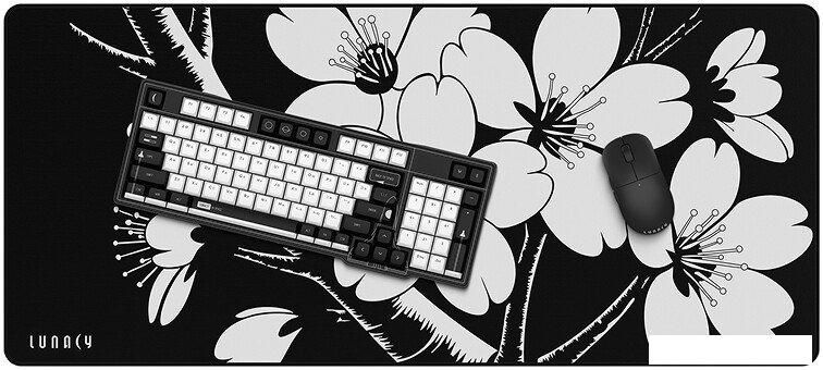 Коврик для стола Lunacy Black Sakura XL