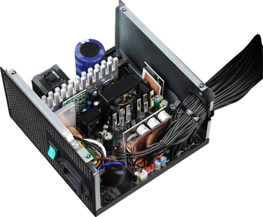 Блок питания DeepCool GamerStorm PN650D