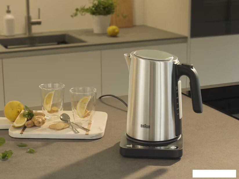 Электрический чайник Braun WK5205BK