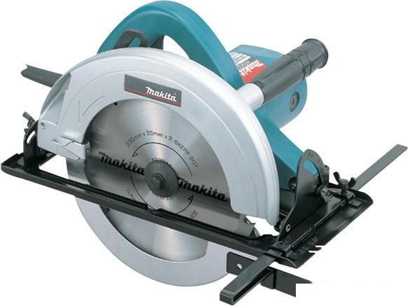 Дисковая (циркулярная) пила Makita N5900B