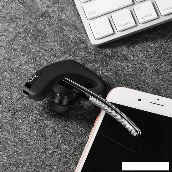 Bluetooth гарнитура Hoco E15