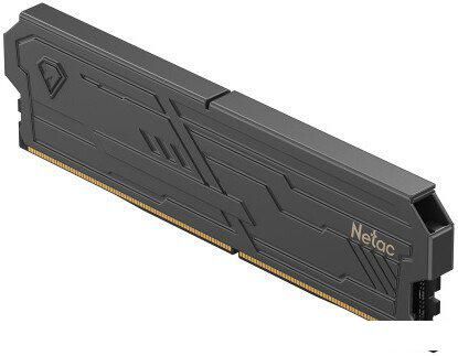 Оперативная память Netac Shadow III 16ГБ DDR4 3200 МГц NTSHD4P32SP-16K