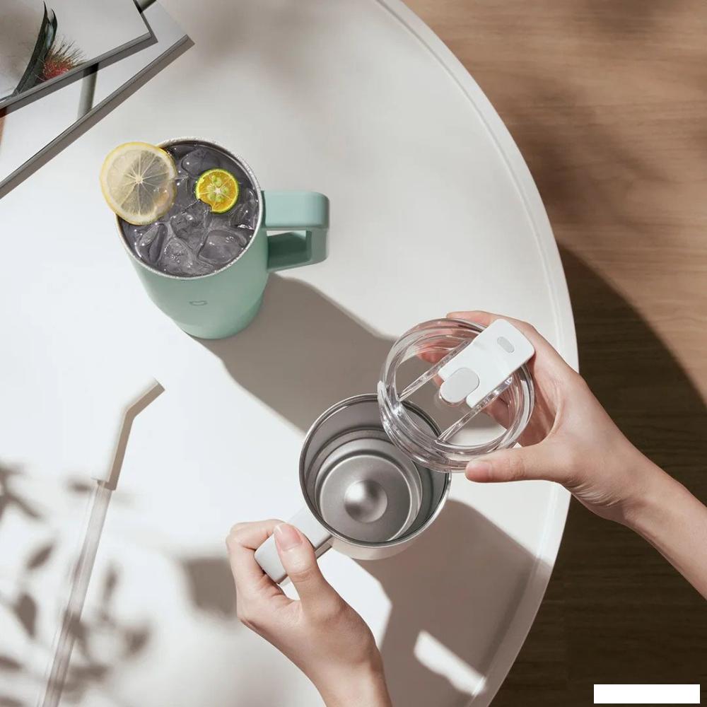 Термокружка Xiaomi Mijia Sippy Cup MJXGB01RM 1 л (белый)