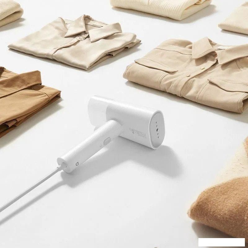 Отпариватель Xiaomi Handheld Garment Steamer MJGTJ02LF (евровилка)