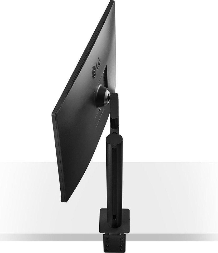 Монитор LG UltraFine 32UN880K-B