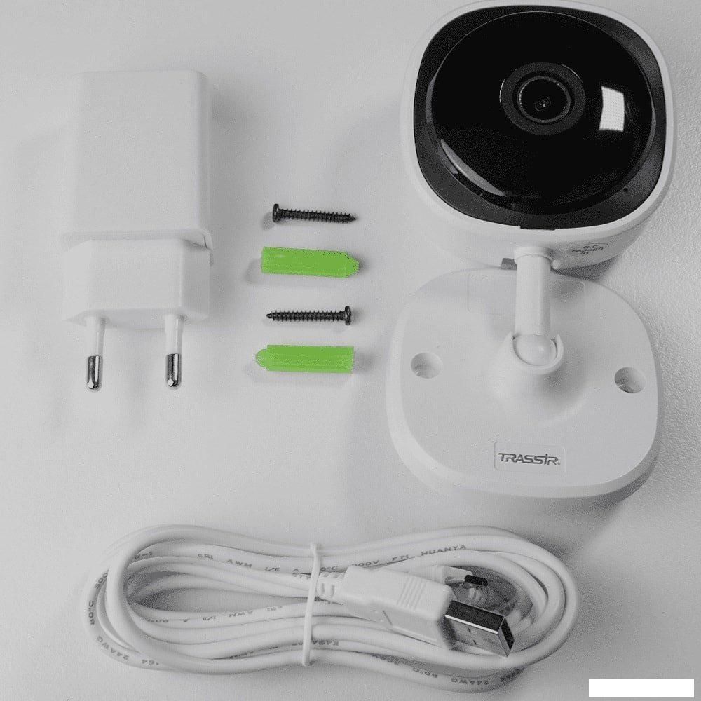 IP-камера TRASSIR TR-W2C1