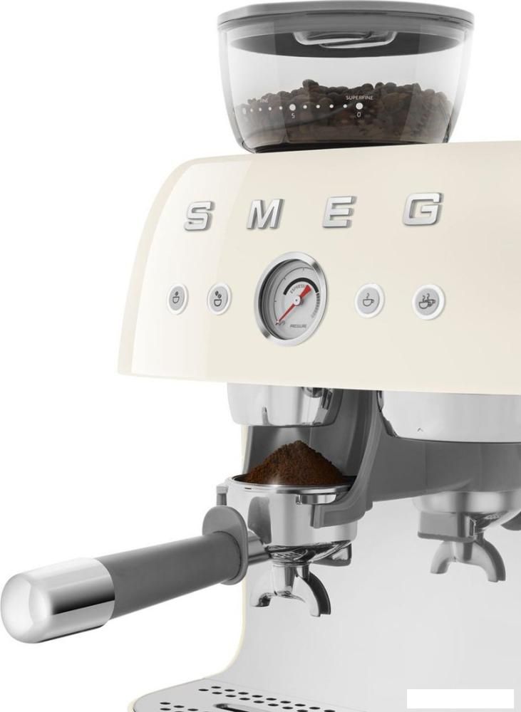 Рожковая кофеварка Smeg EGF03CREU