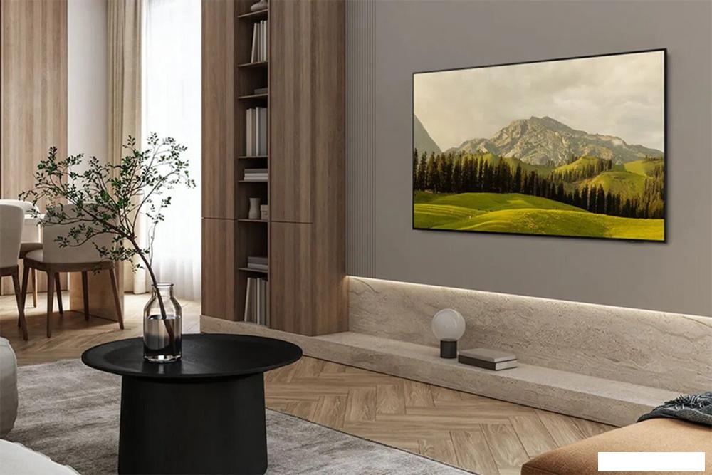 OLED телевизор Samsung OLED S85F QE83S85FAEXRU