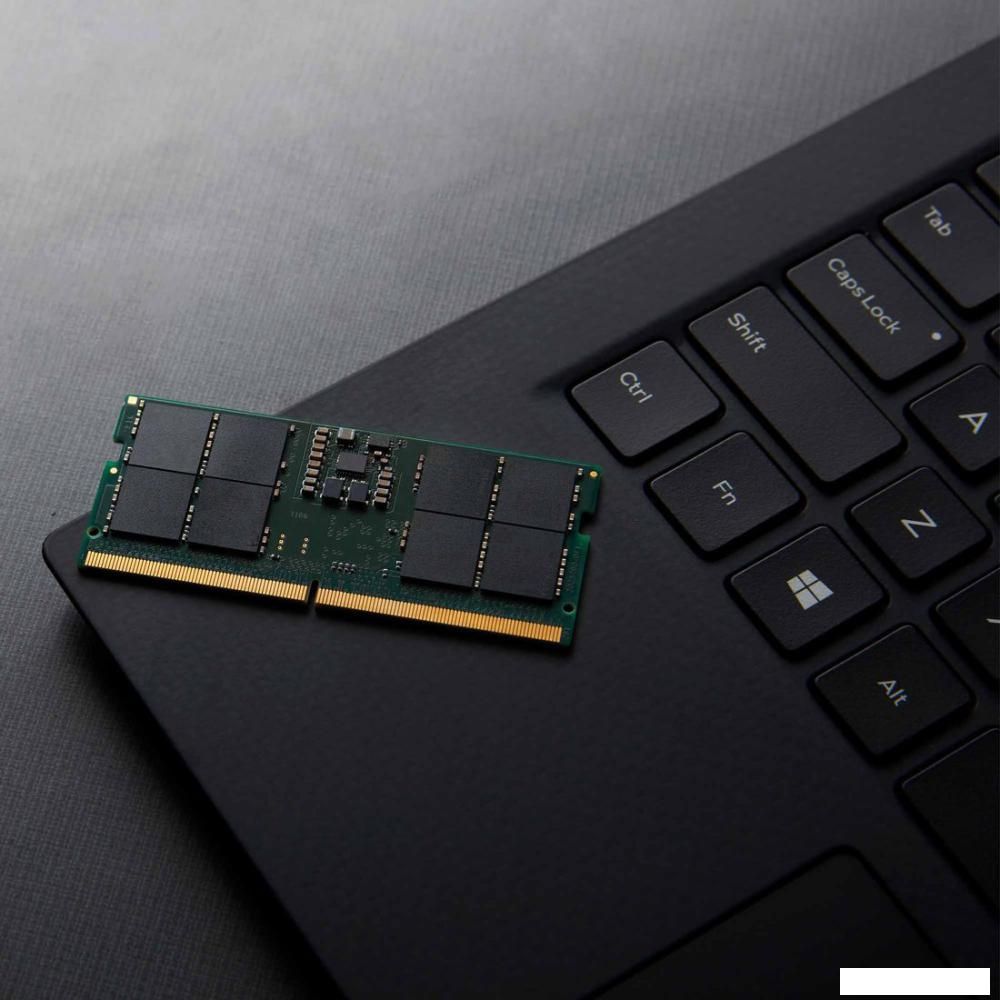 Оперативная память Kingston 16ГБ DDR5 SODIMM 5600 МГц KCP556SS8-16