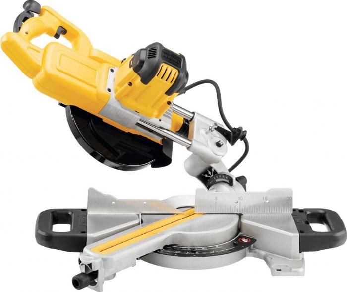 Торцовочная пила DeWalt DWS773